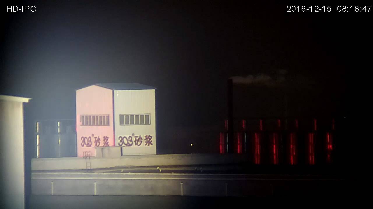 灯1 1公里探照灯效果[00_01_30][20161216-122801-1].JPG